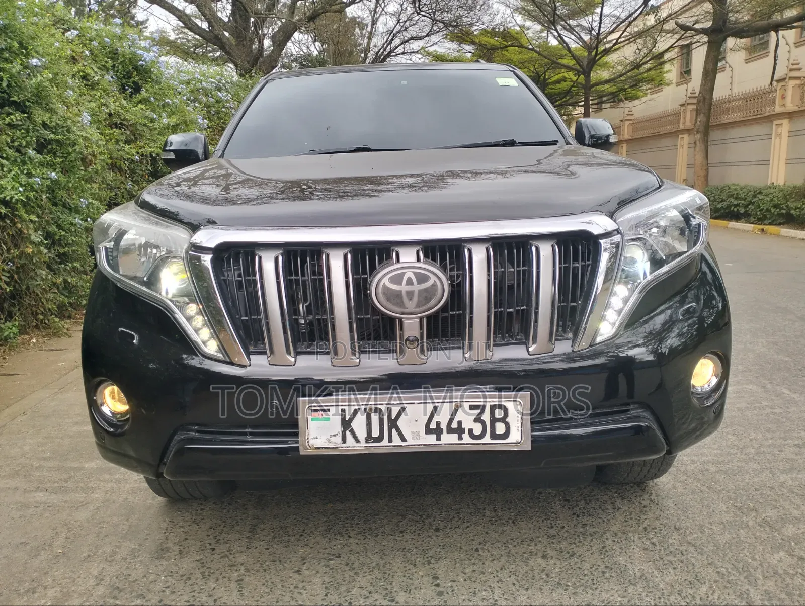 Toyota Land Cruiser Prado 2016 Black