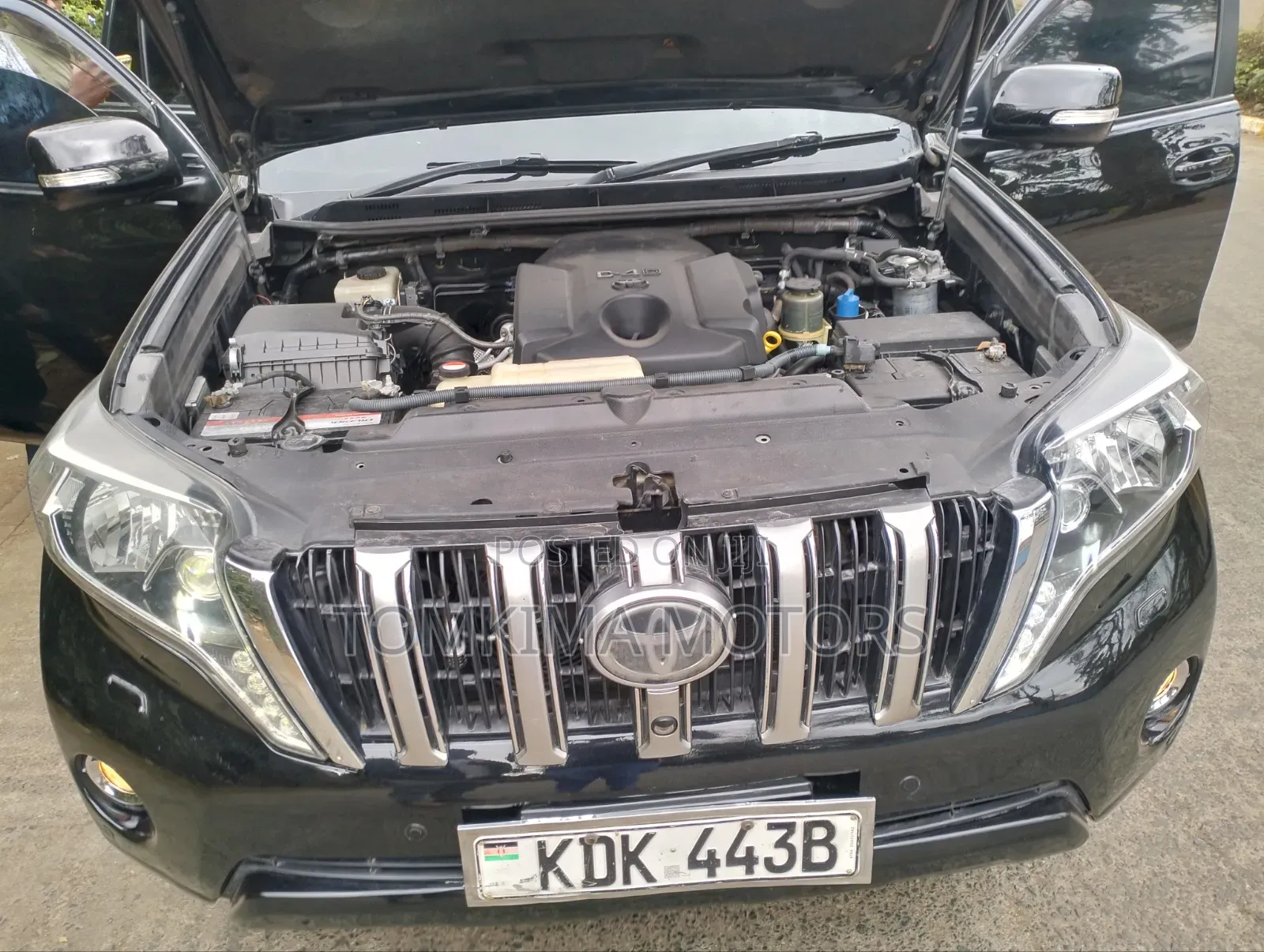 Toyota Land Cruiser Prado 2016 Black