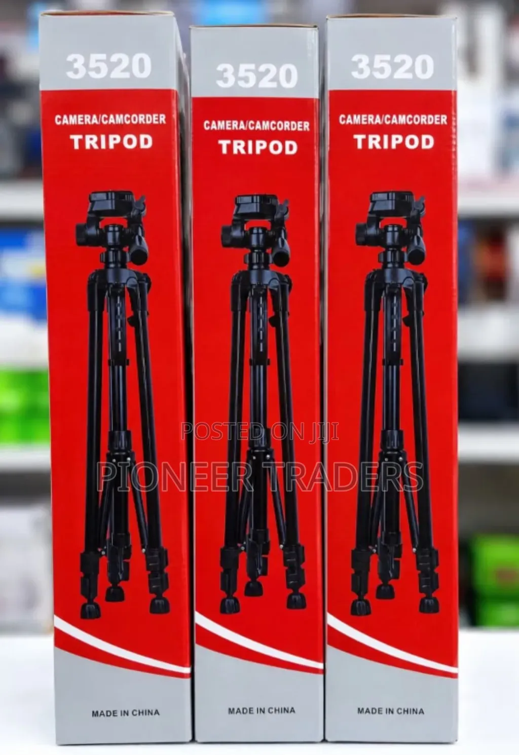 3520 Camera/Camcorder Tripod
