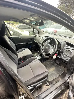 Toyota Vitz 1.3 AWD 3dr 2014 Black