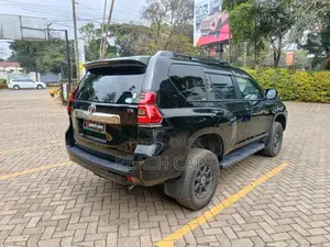 Toyota Land Cruiser Prado 2019