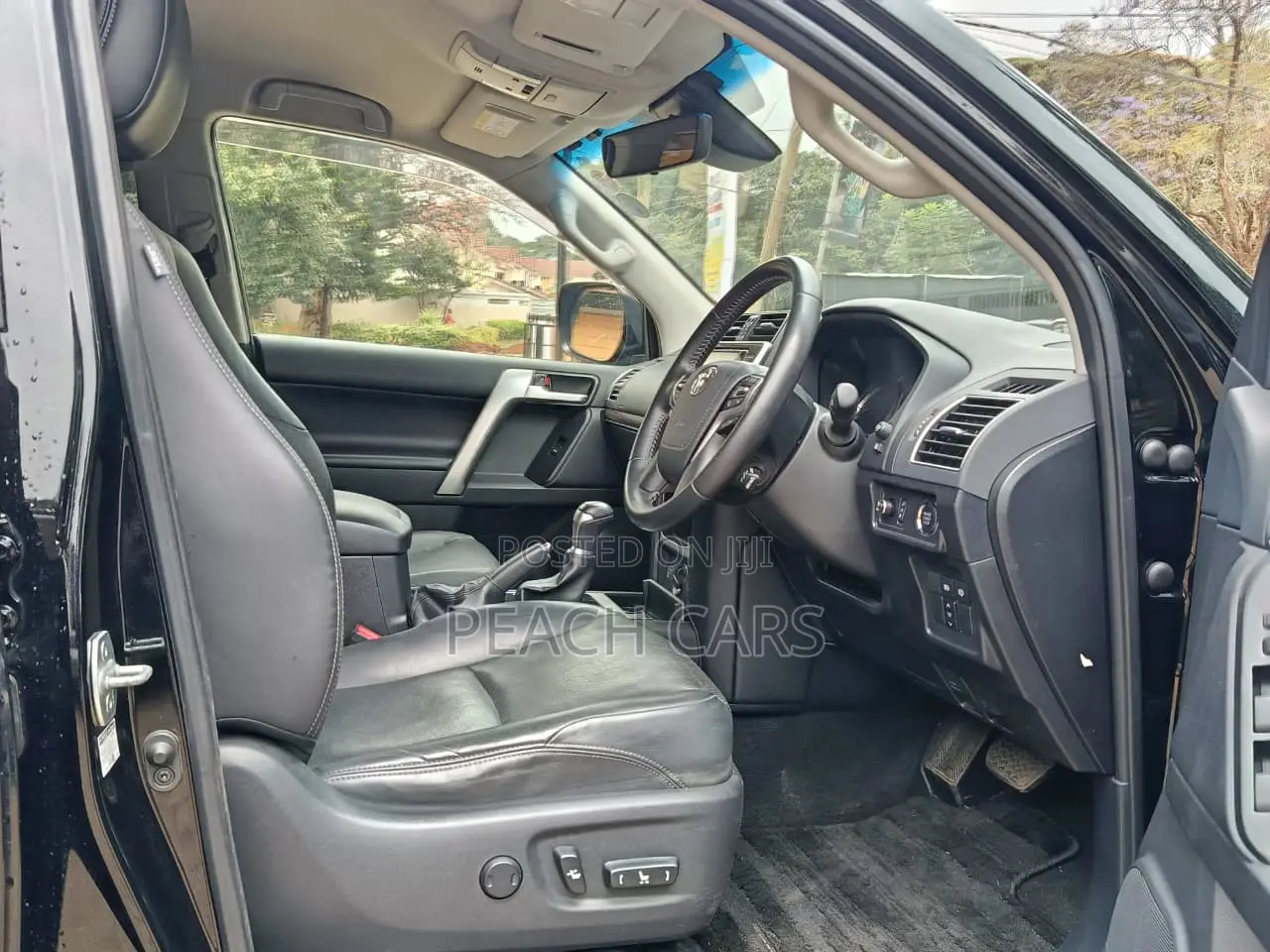 Toyota Land Cruiser Prado 2019