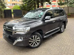 Toyota Land Cruiser 4.5 V8 VXR 2021 Gray