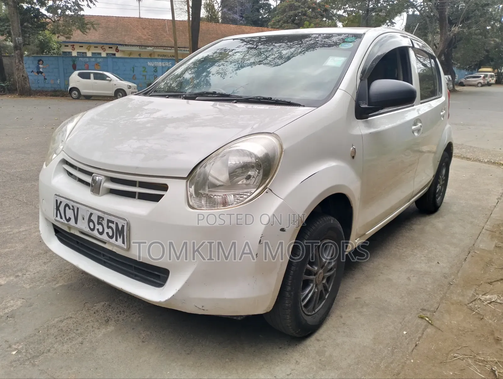 Toyota Passo 2012 White