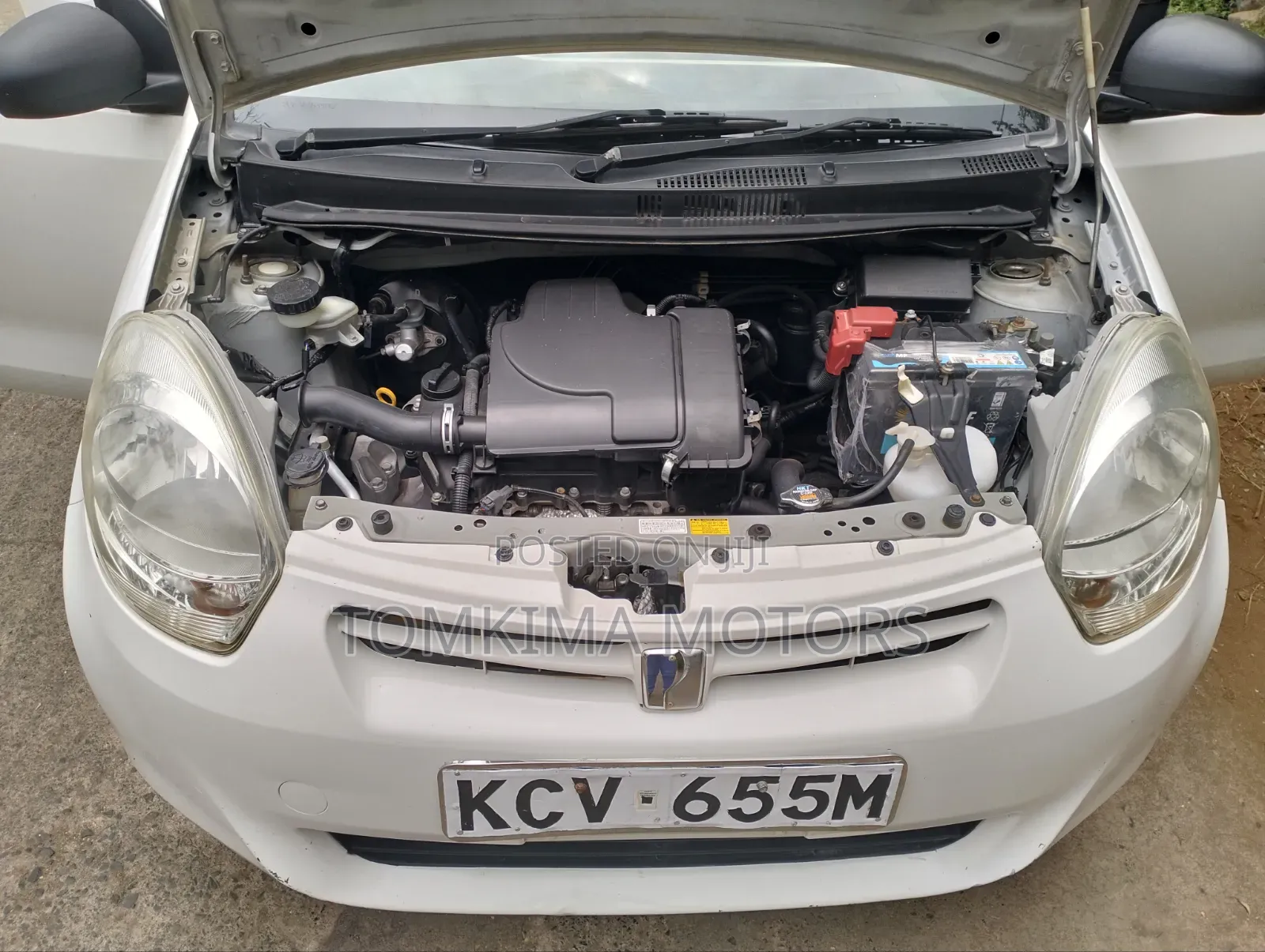 Toyota Passo 2012 White