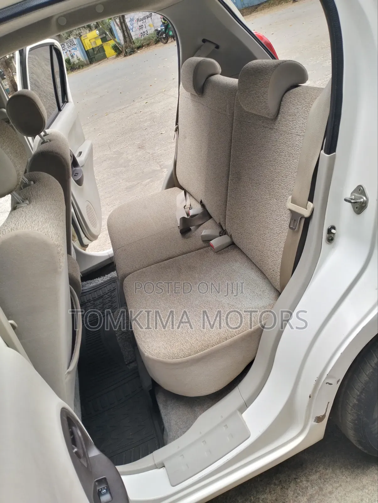 Toyota Passo 2012 White