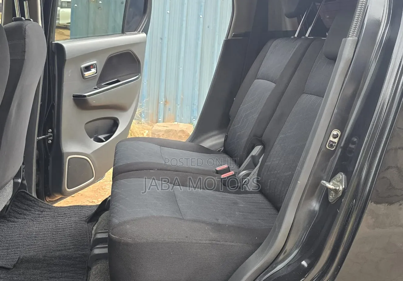 Suzuki Wagon R 2015 Black