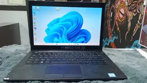Laptop Dell Latitude 7390 8GB Intel Core i5 SSD 128GB