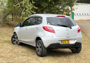 Mazda Demio 2012 Silver