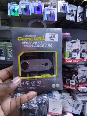 AR+AF Gold Camera Lens Protector With 9H Hardness for iPhone 17 Air.