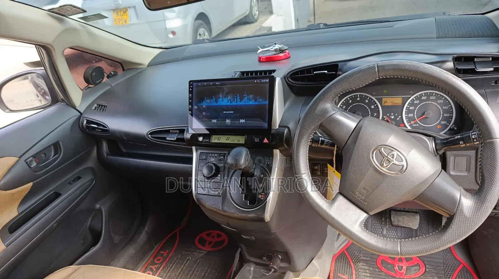 Toyota Wish 2013 Maroon