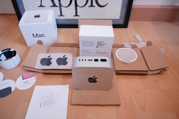 Desktop Computer Apple Mac Mini M4 24GB Apple M4 SSD 512GB - main view