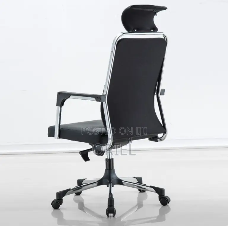 High-Back Leather Office Seat : Professional Faux Leather Desk Chair