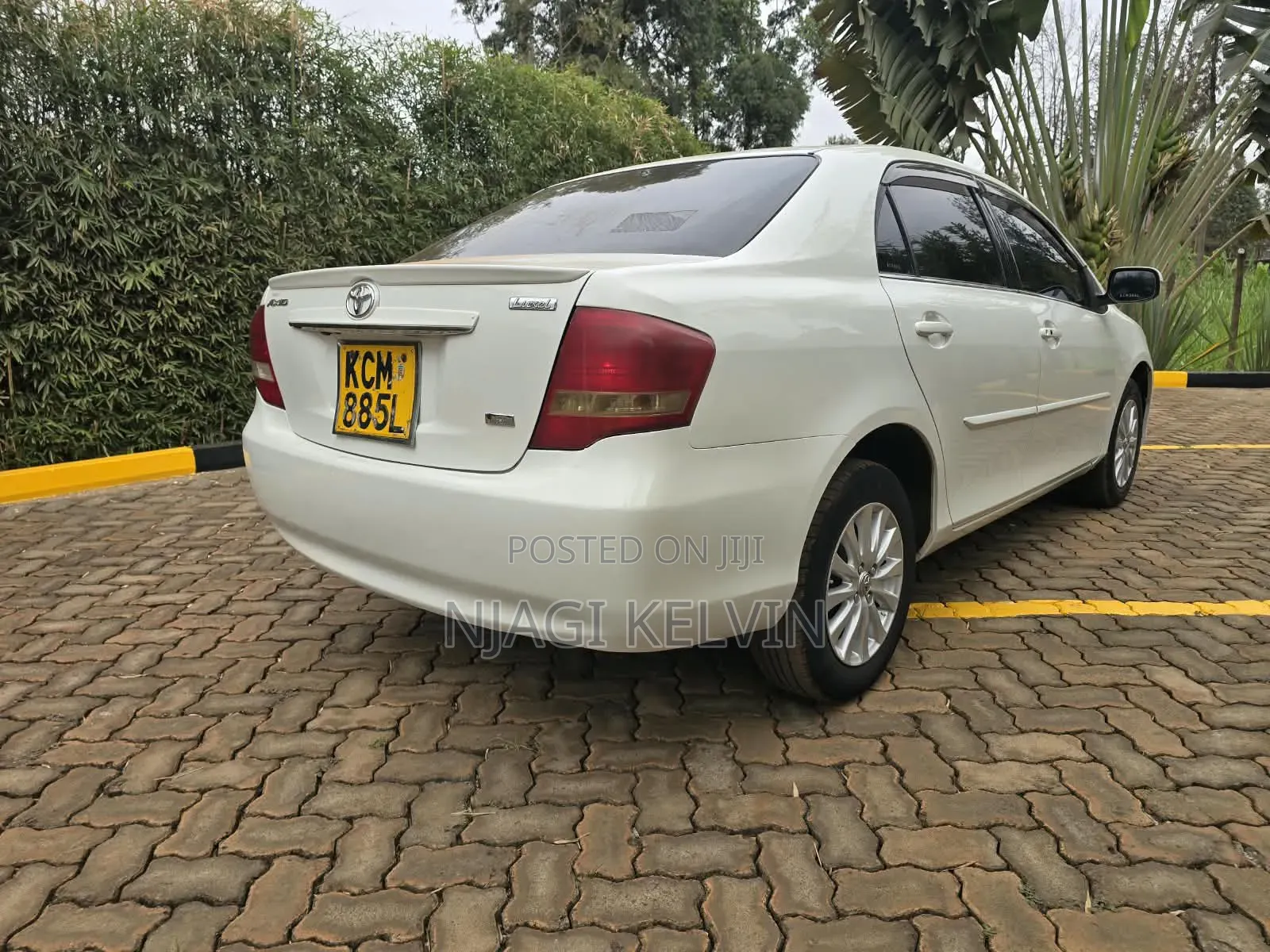 Toyota Axio 1.8 Luxel 2WD 2010 Pearl
