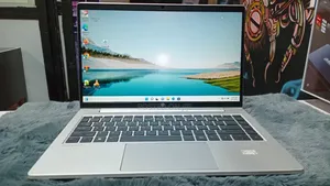 Laptop HP ProBook 445 G9 16GB AMD Ryzen 5 SSD 512GB
