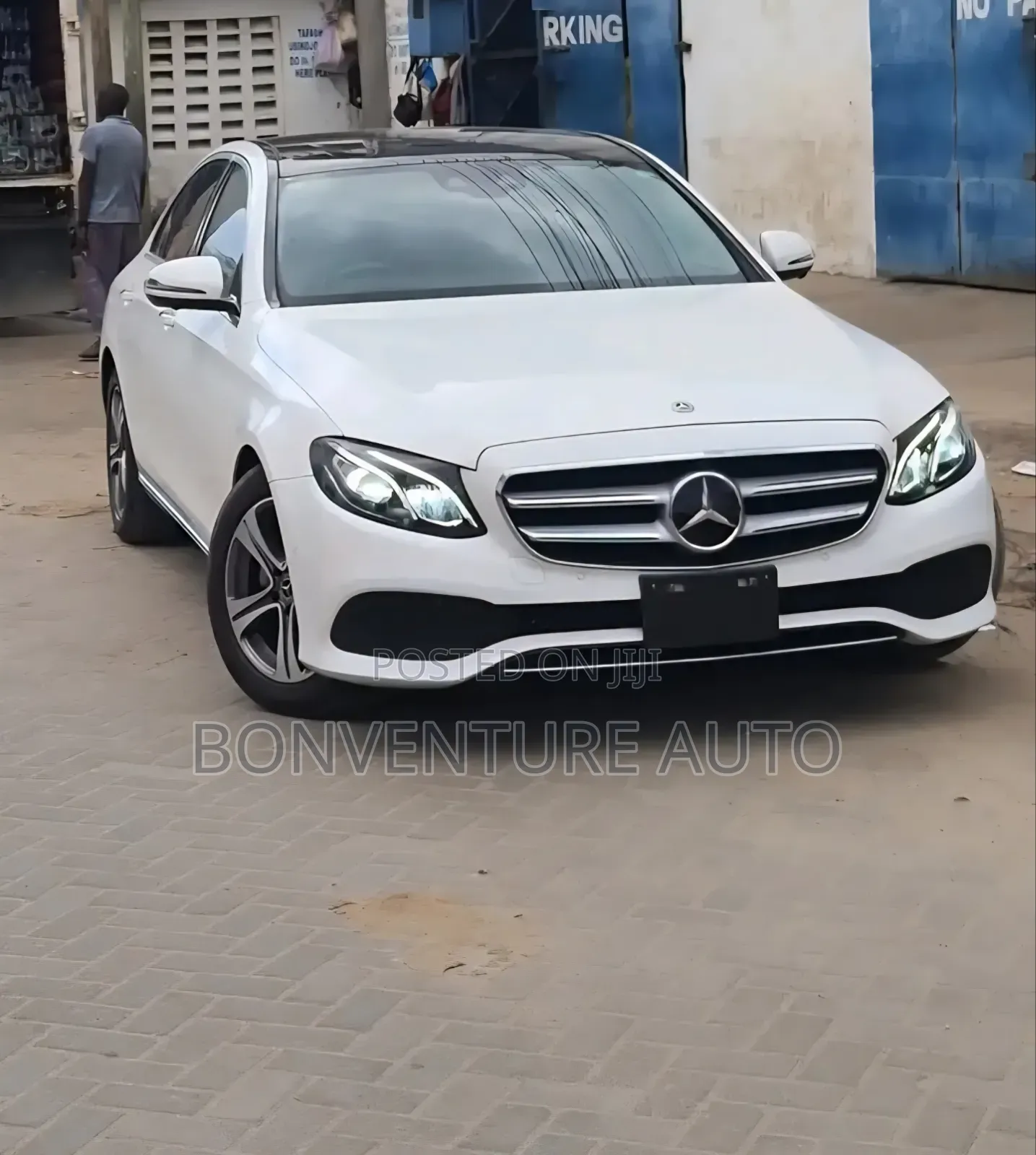 Mercedes-Benz E200 2019 Pearl