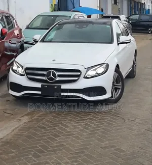 Mercedes-Benz E200 2019 Pearl