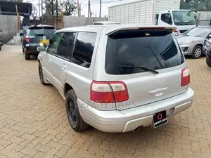 Subaru Forester 2001 Silver