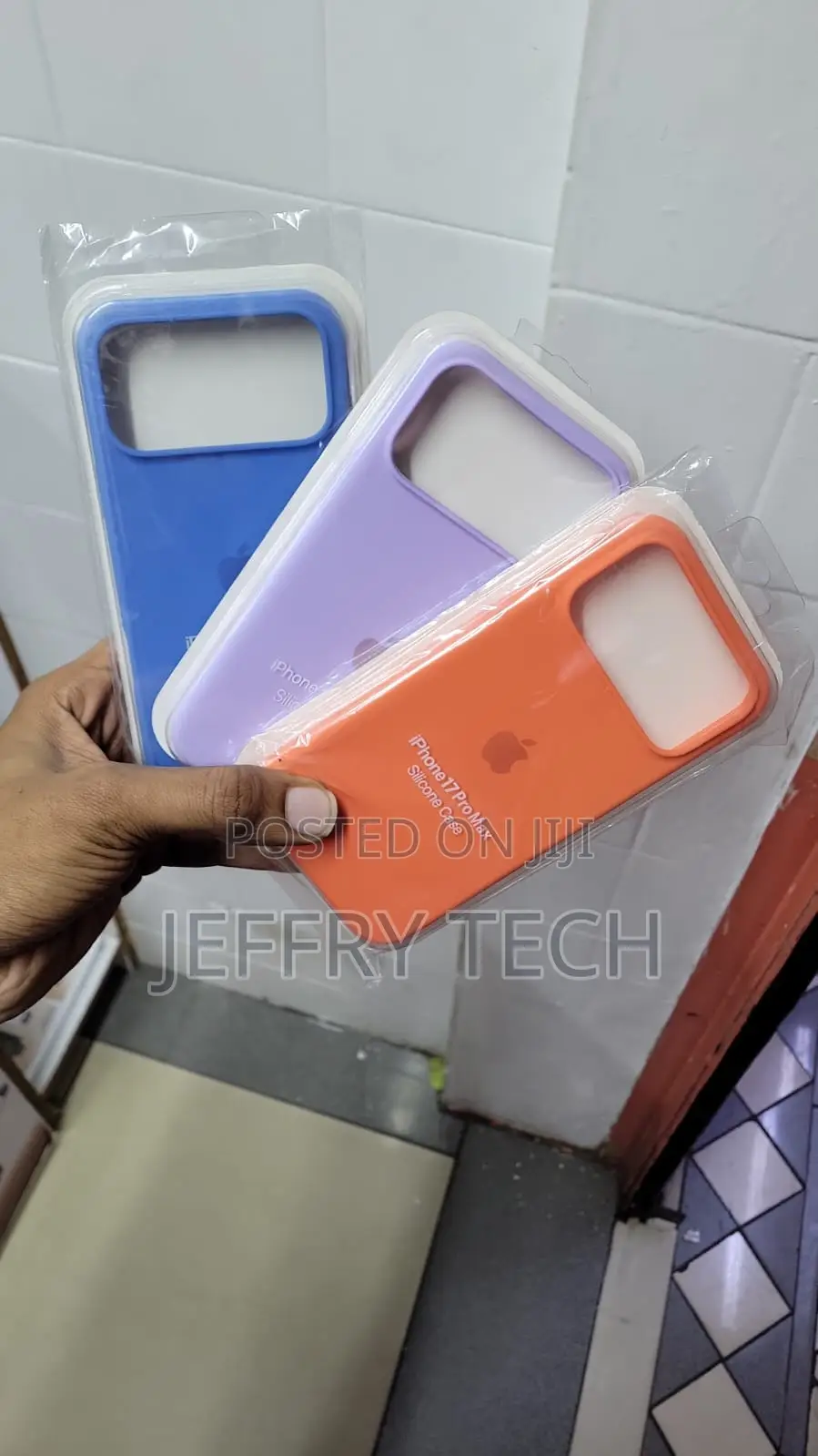 Apple's Official Silicone Cases Designed for the iPhone 17 Pro Max