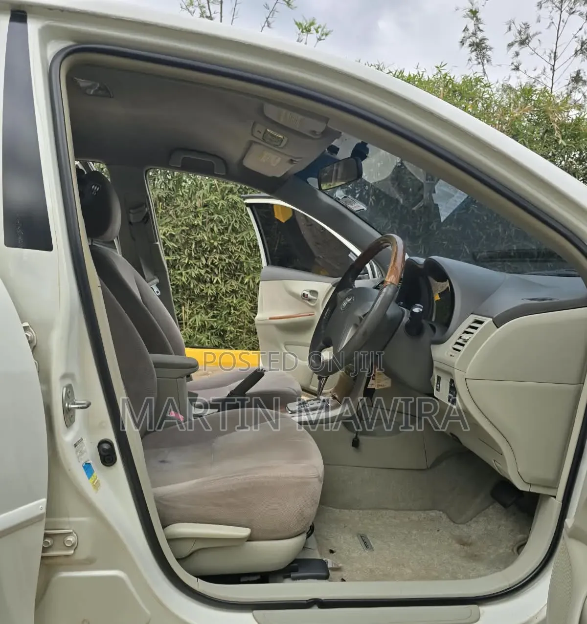 Toyota Axio 2010 White
