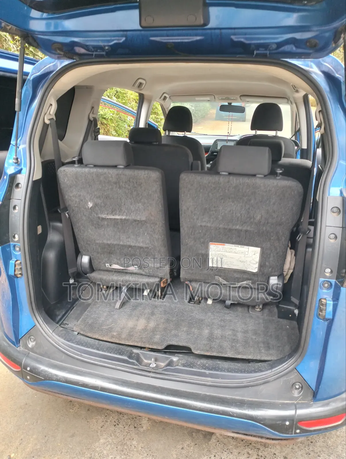 Toyota Sienta 2015 Blue