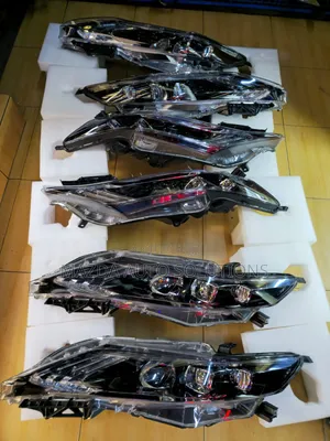 Toyota Harrier Zsu60/65 Headlights 2015 - 2019 Model