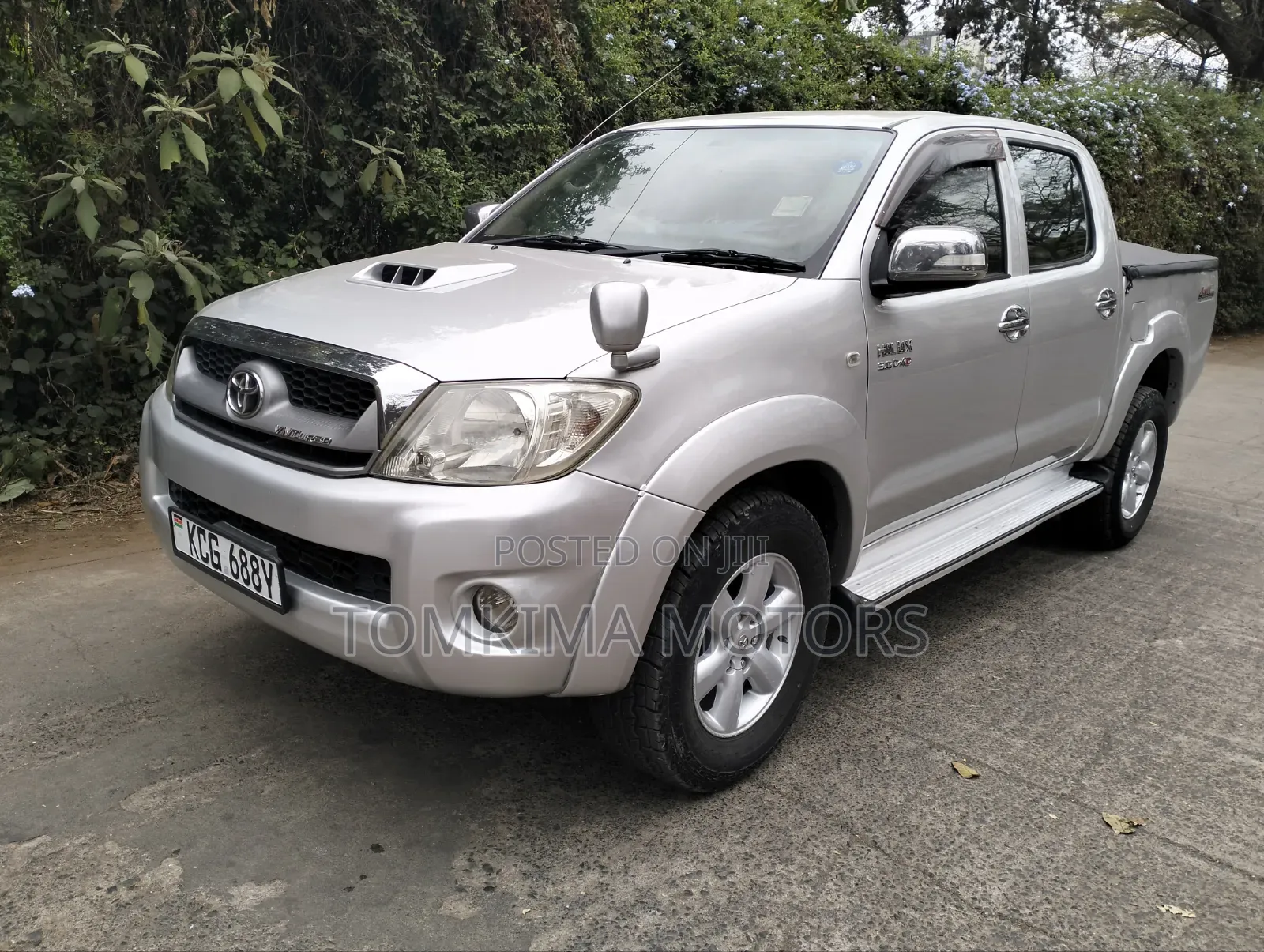 Toyota Hilux 2010 Silver