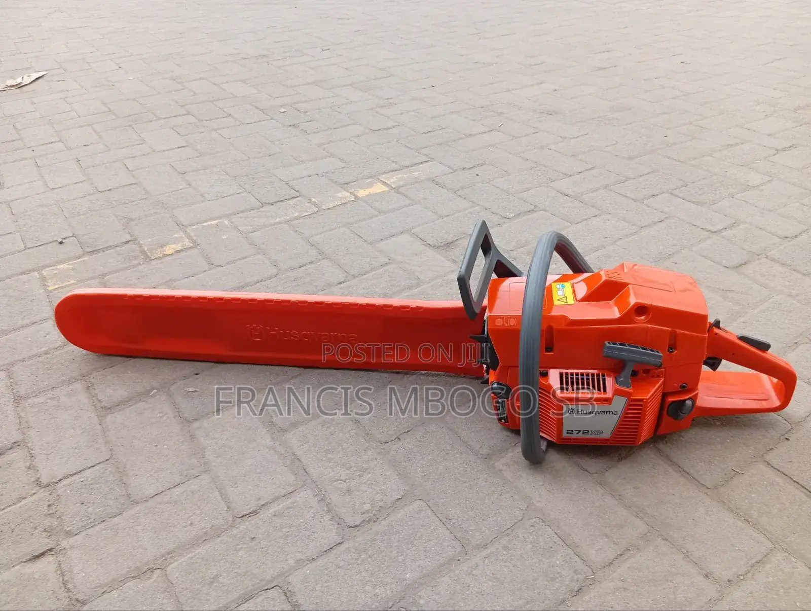 Husqvarna Power Saw Brand New/Powersaw 272xp