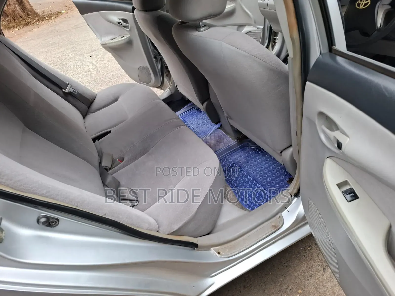 Toyota Axio 1.5 X 2WD 2011 Silver