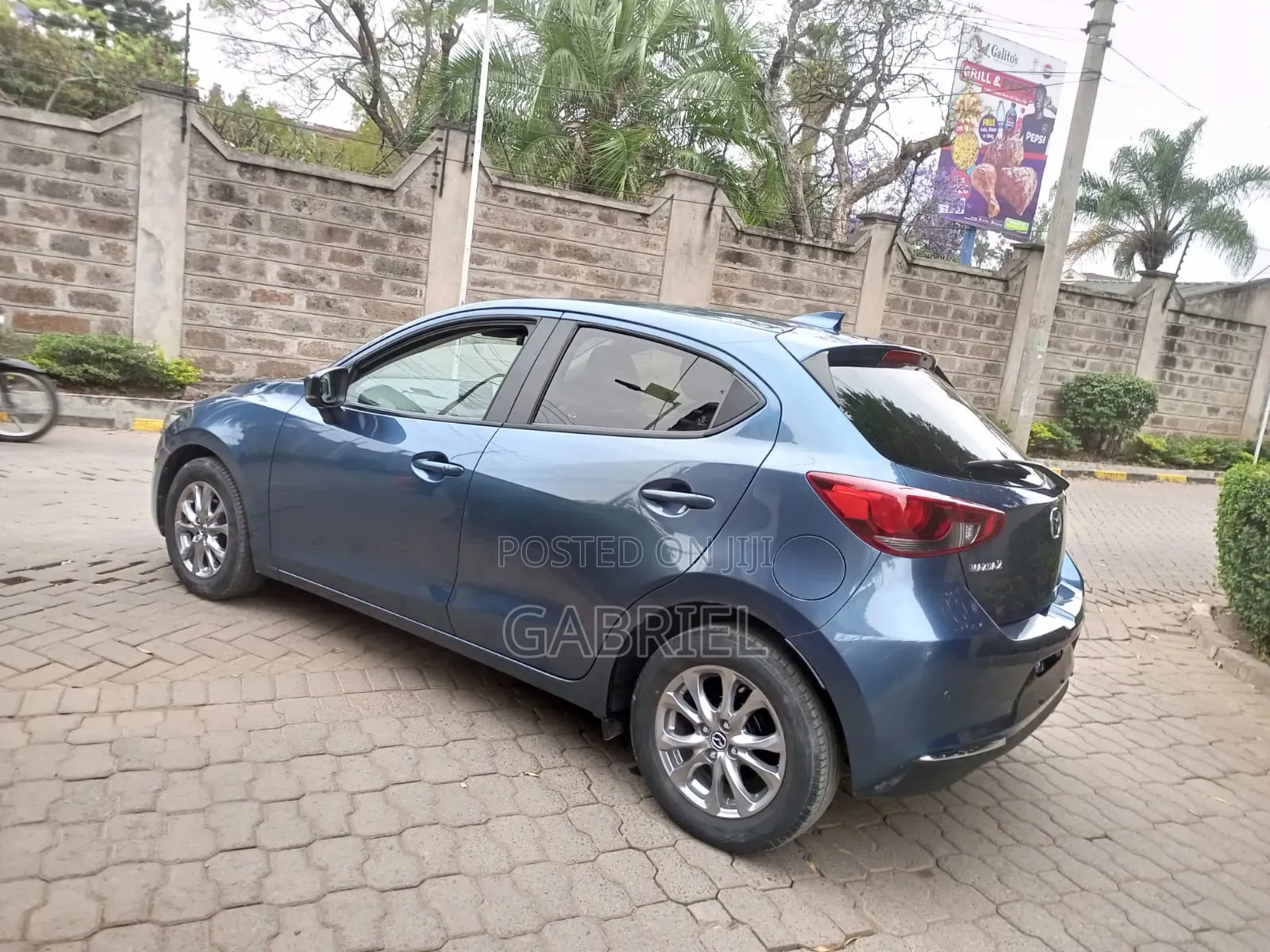 Mazda 2 2020 Blue