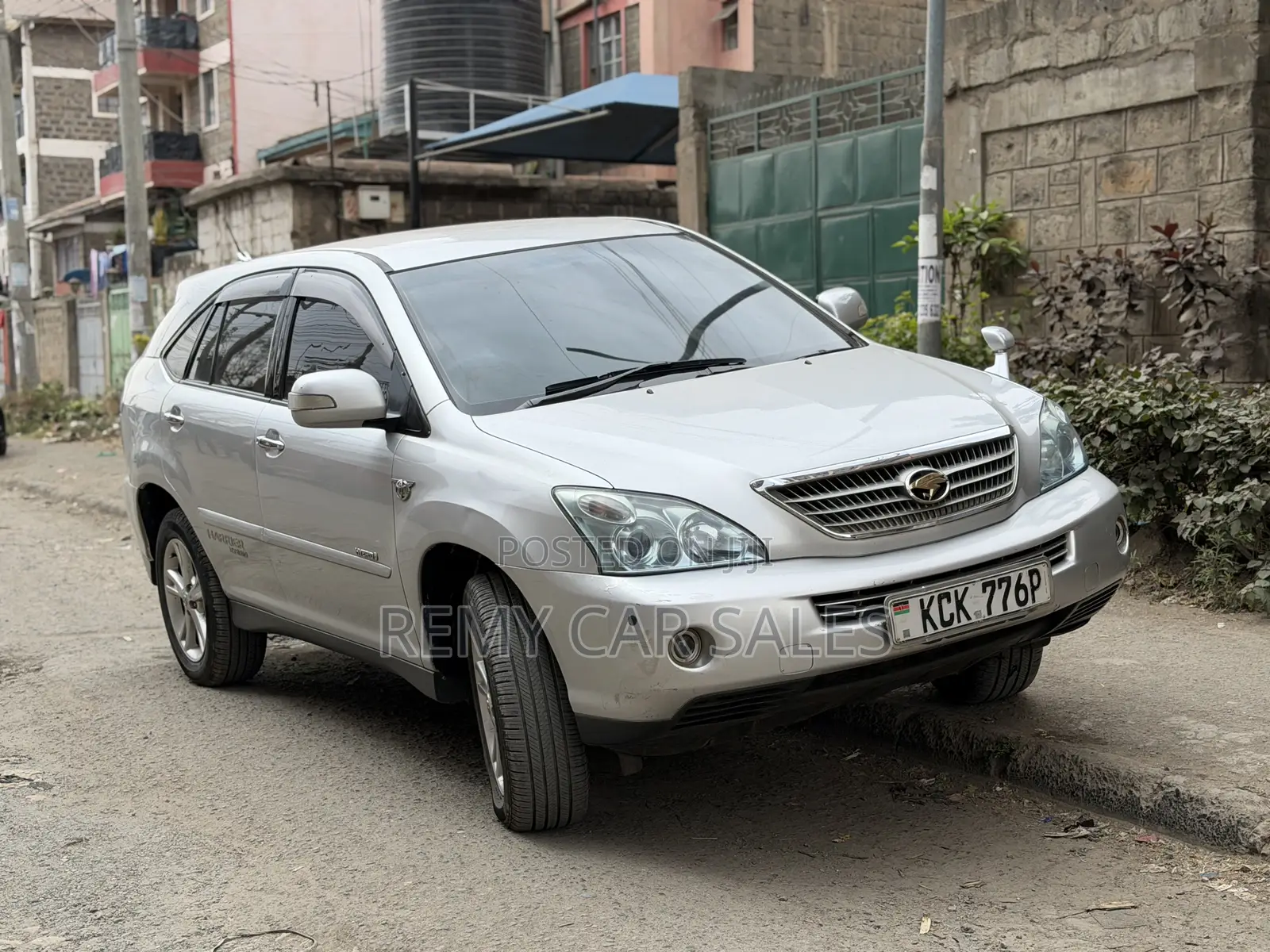 Toyota Harrier 2010 Silver