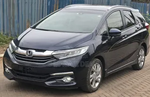 Honda Fit Shuttle 2019 Blue