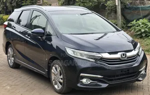 Honda Fit Shuttle 2019 Blue