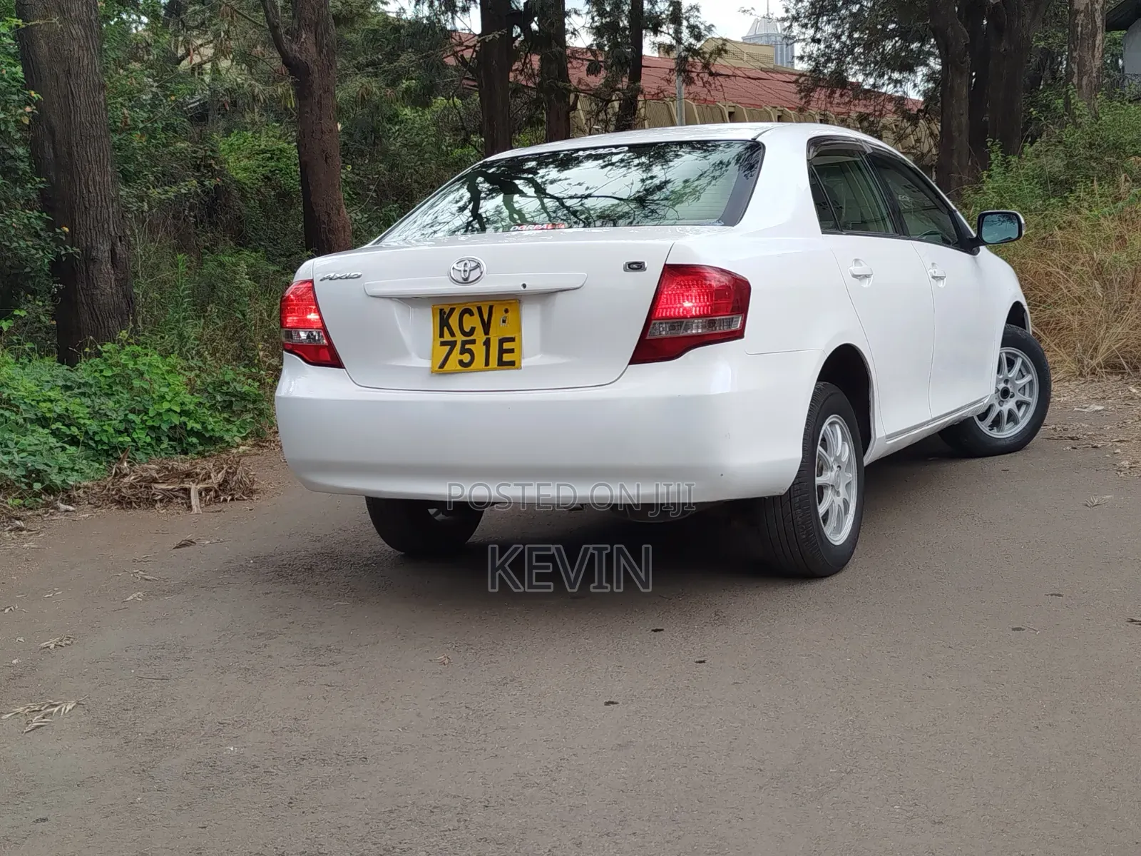 Toyota Axio 1.5 G 4WD 2012 White