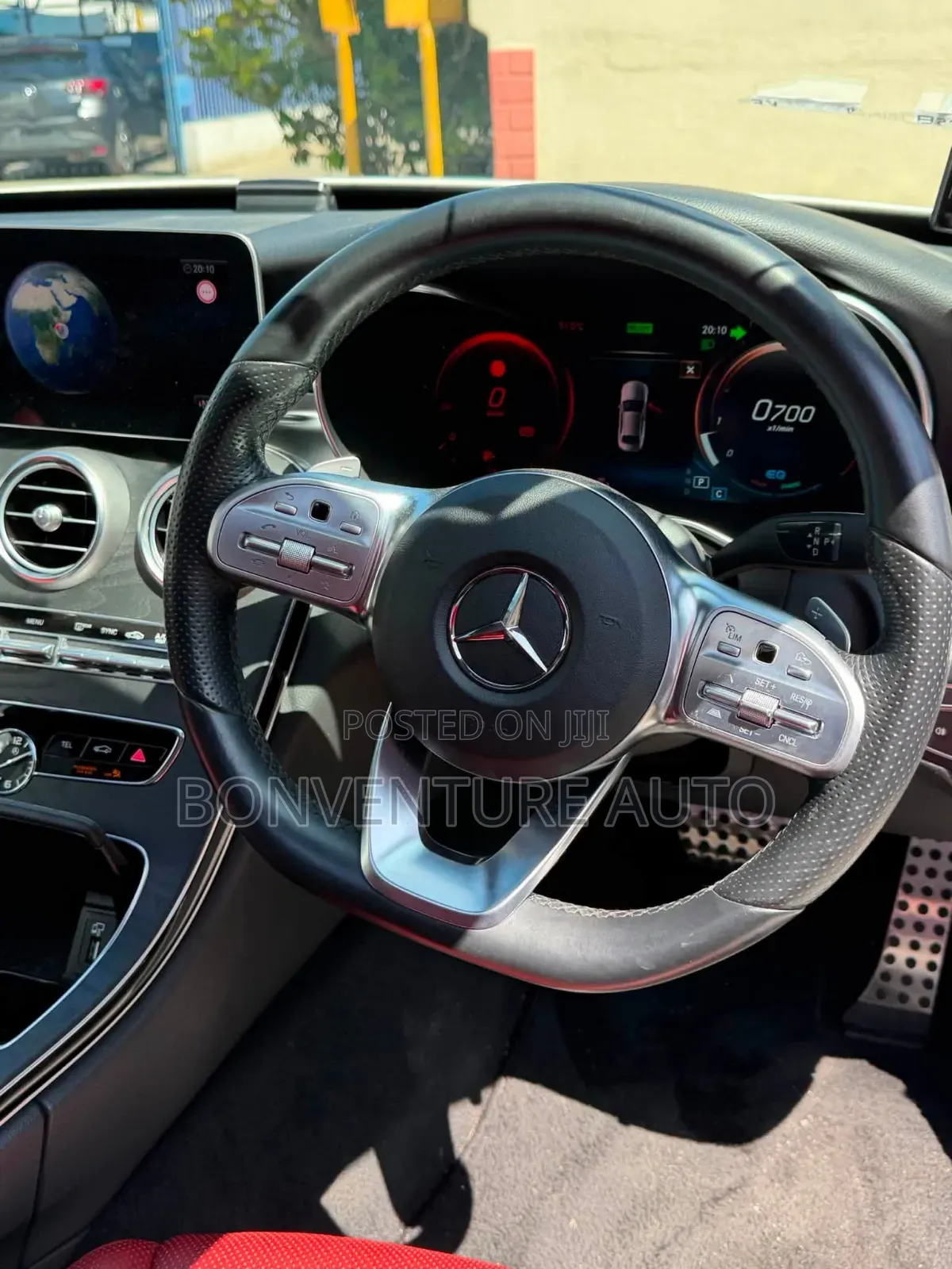 Mercedes-Benz C200 2018 White