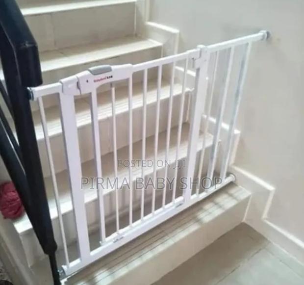 Unique Safety Gate - main view