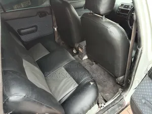 Toyota Corolla 2002 White