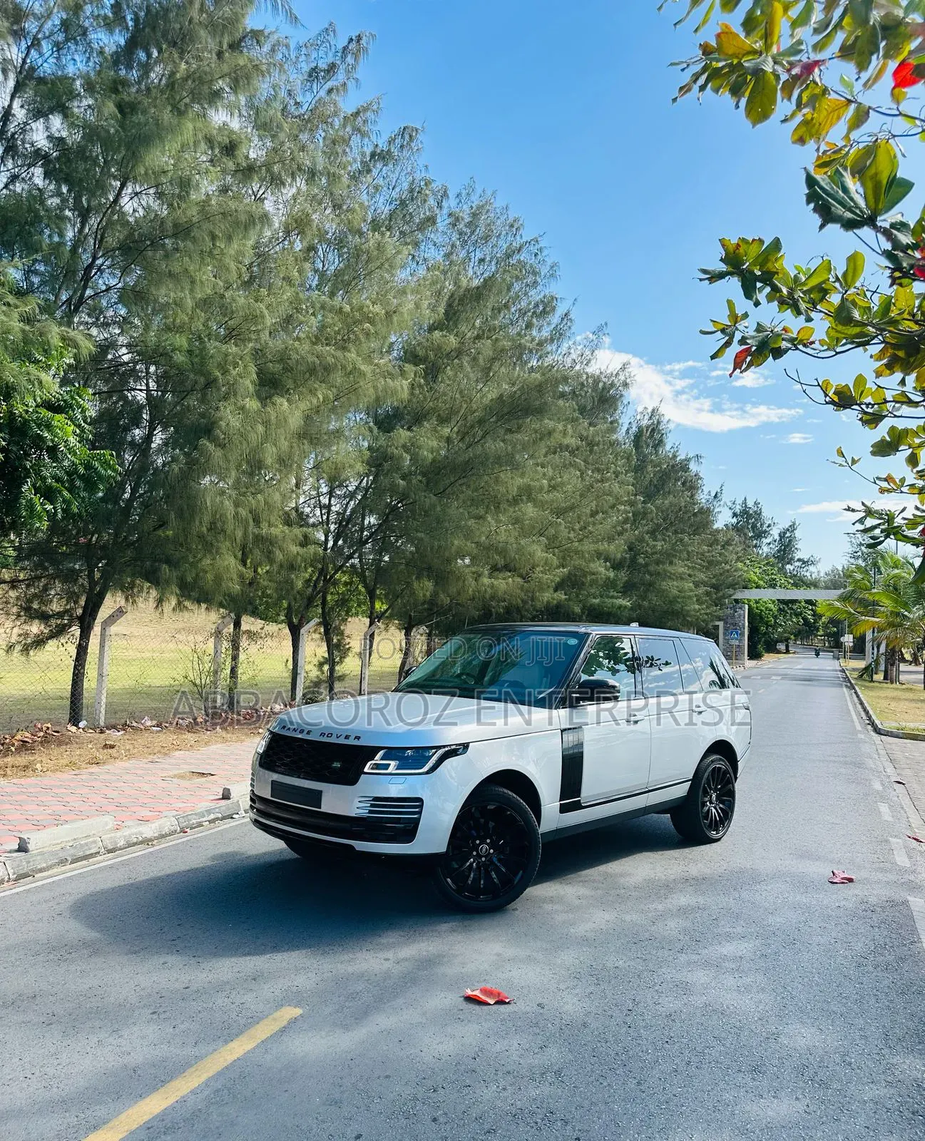Land Rover Range Rover Vogue 2018 Silver