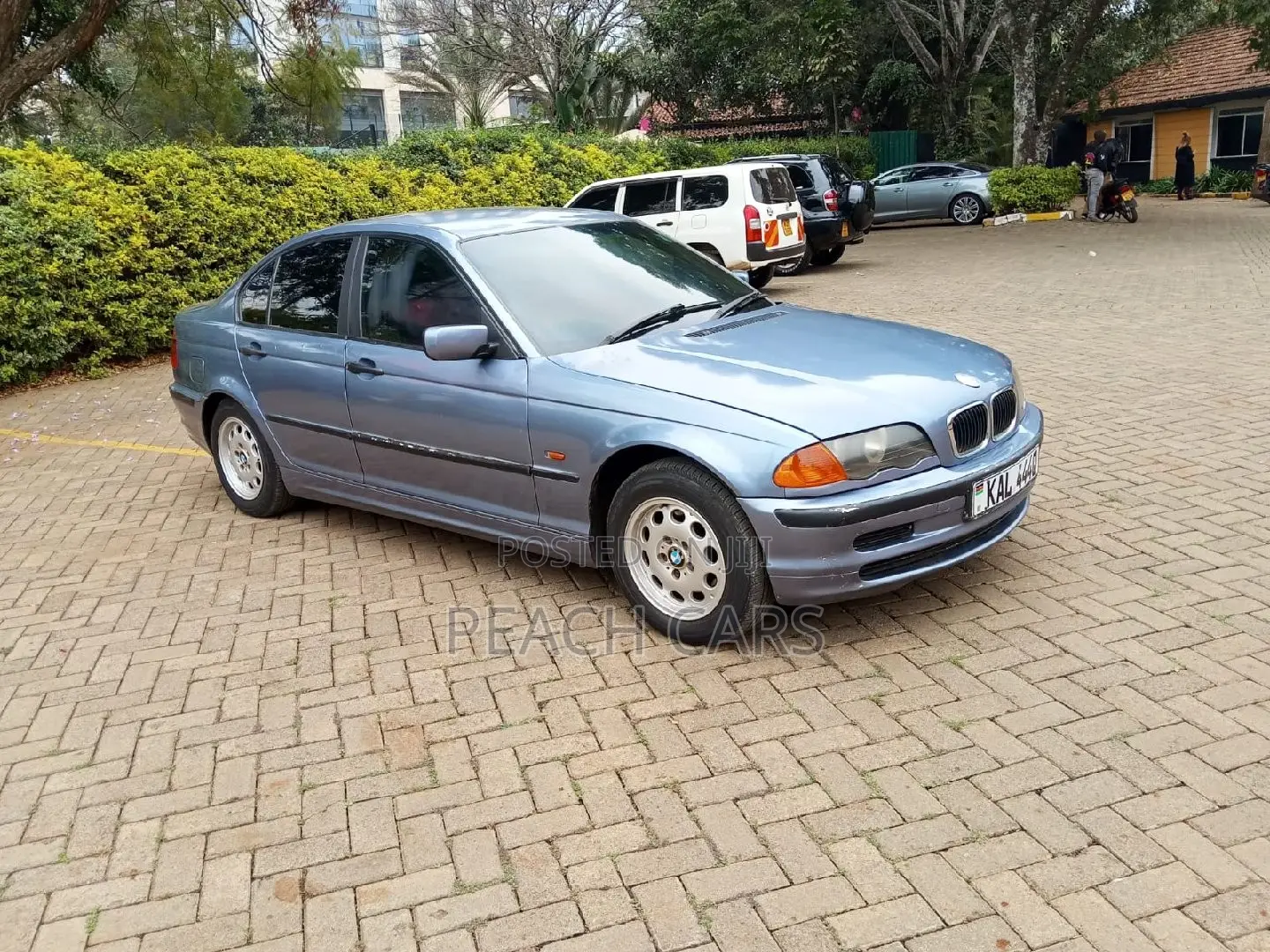 BMW 3 Series 1999 Blue