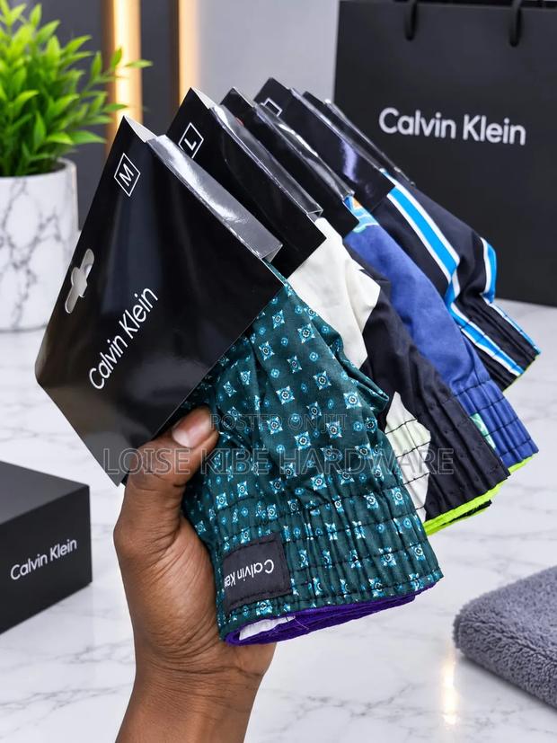 Men Calvin Klein Shorts Available - thumbnail 2