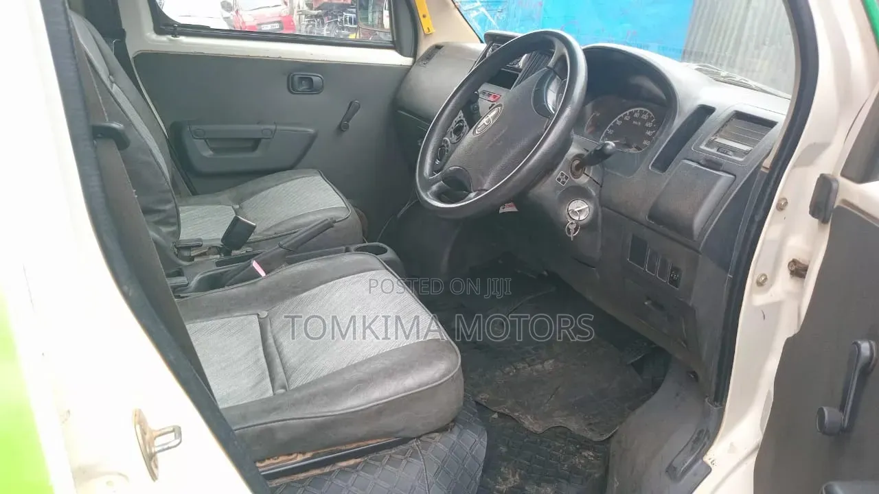 Toyota TownAce 2014 White
