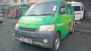 Toyota TownAce 2014 White