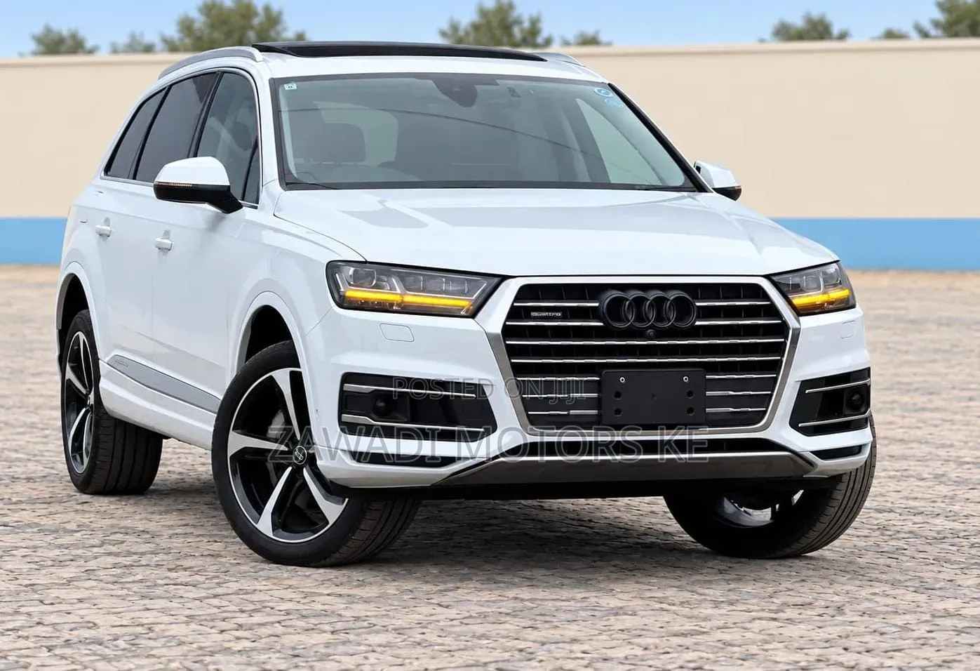 Audi Q7 45 SE Premium AWD quattro 2019 White