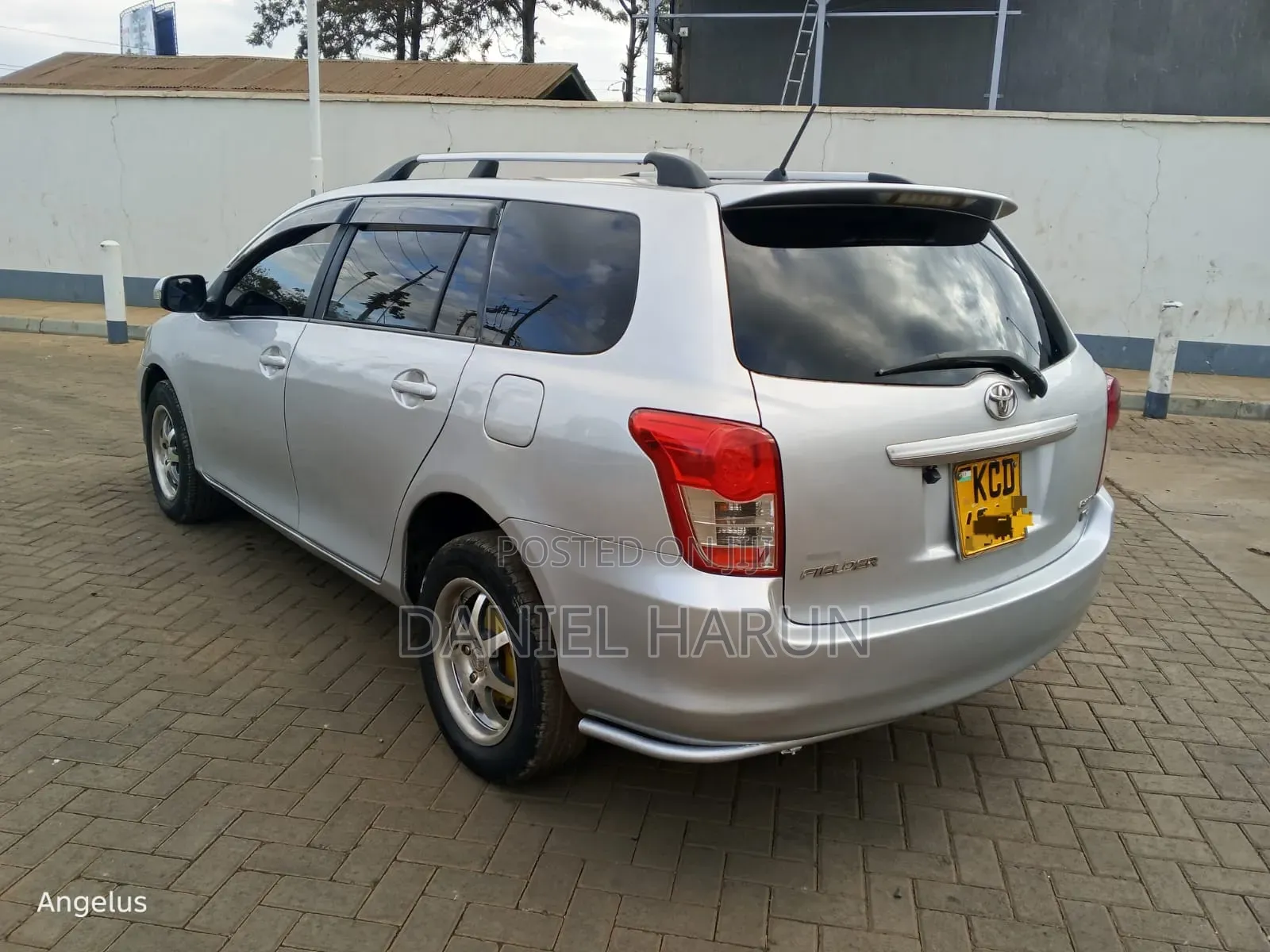 Toyota Corolla Fielder 1.5 Petrol AWD 2009 Silver