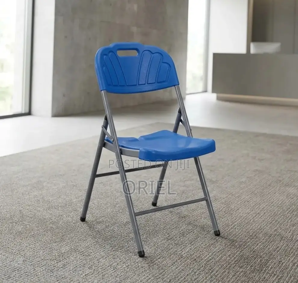 Modern Office Chair : Blue Foldable Plastic Chair
