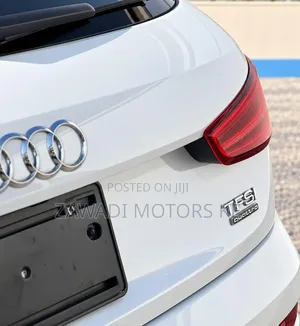 Audi Q3 40 TFSI quattro S edition 2019 White