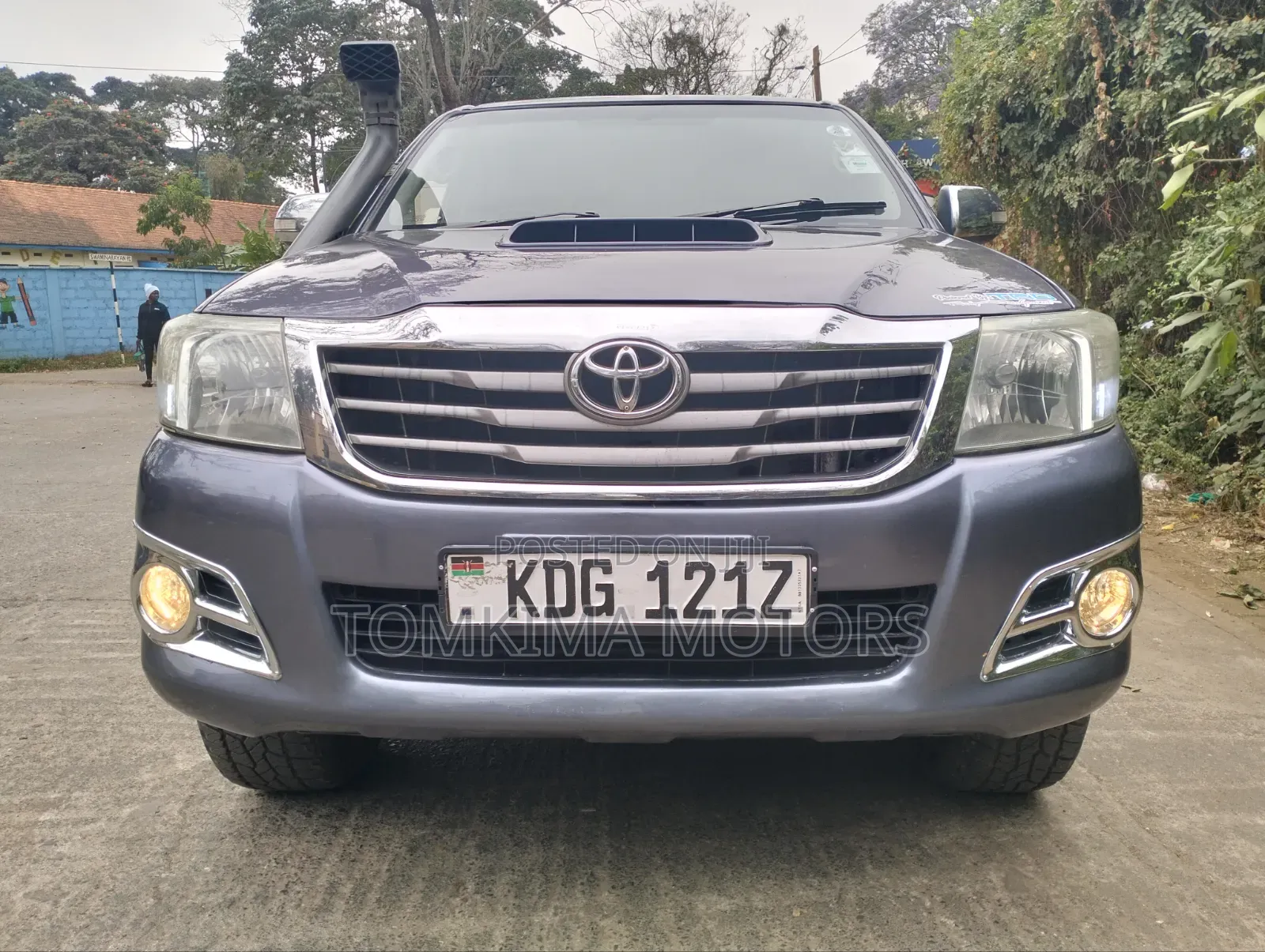 Toyota Hilux 2014 Gray