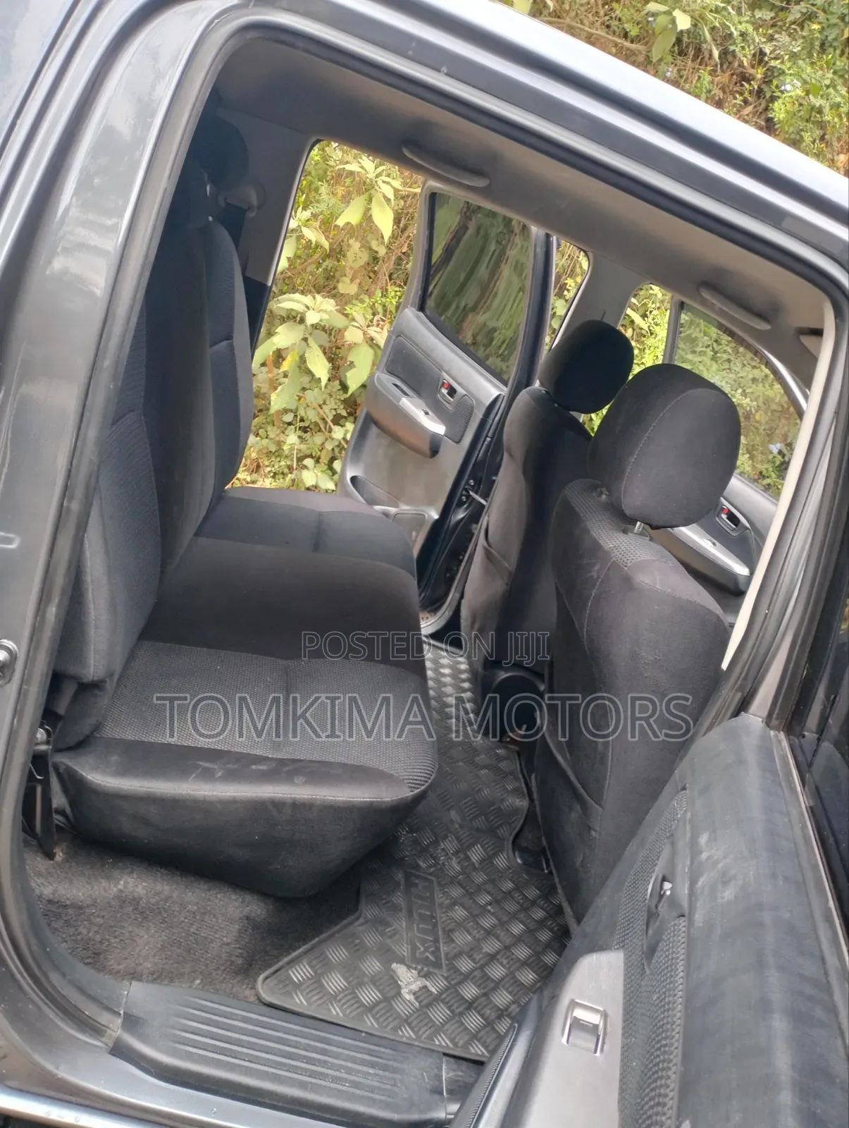 Toyota Hilux 2014 Gray
