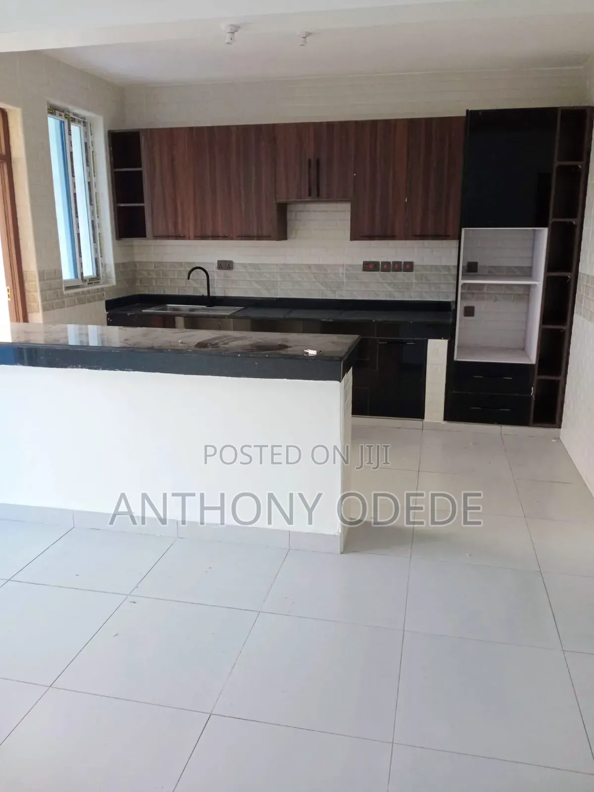 3bdrm Apartment in Tausi Residence, Nyali for sale