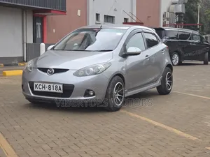 Mazda Demio 2009 Silver